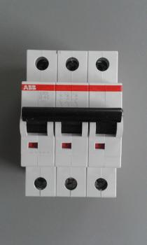 ABB Leitungsschutzschalter S203-B40 3-polig